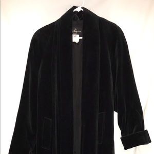 JS Collections VINTAGE long velvet coat